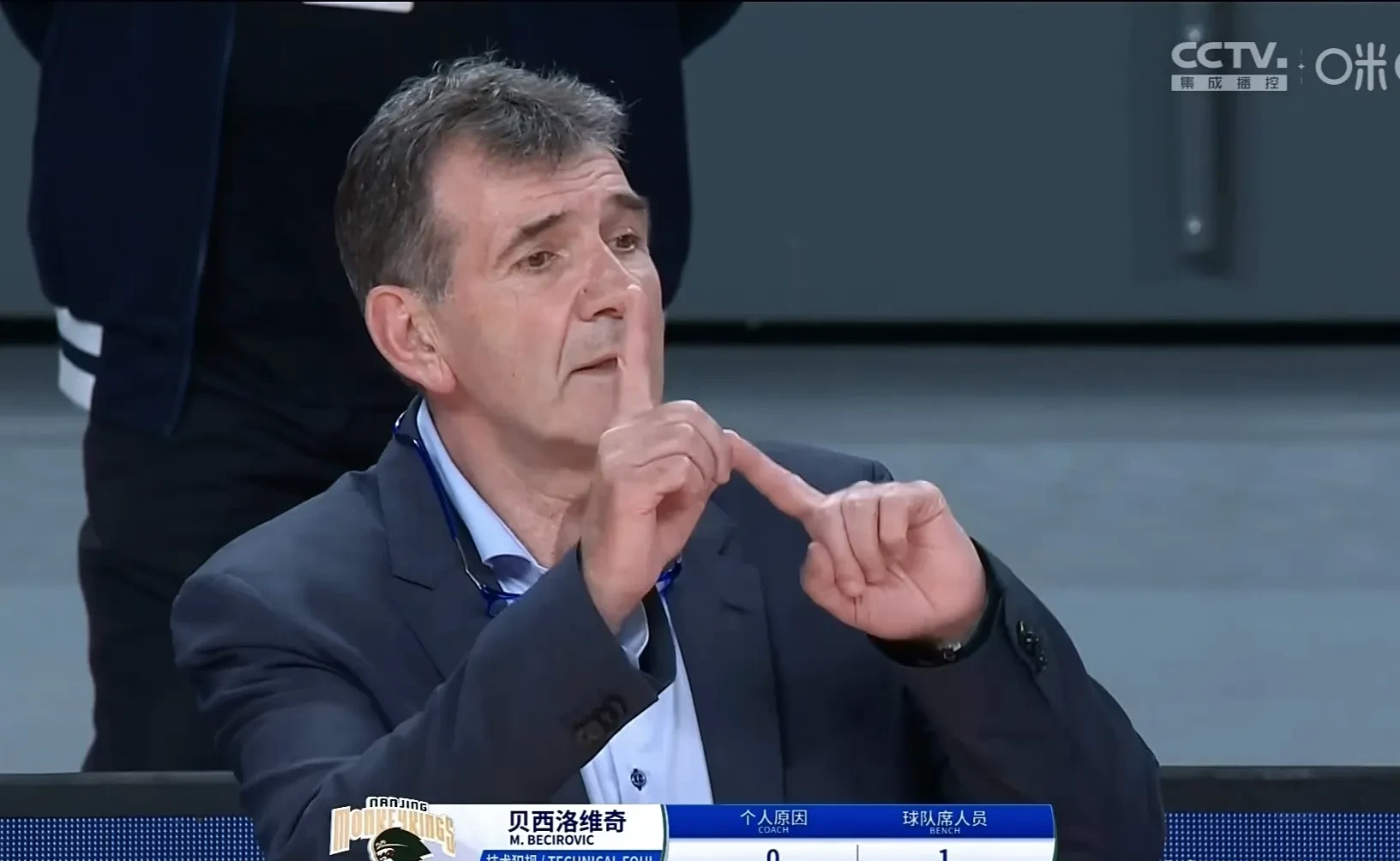 公牛队季后赛出局，主帅宣布引咎辞职，美国由于新闻内容.的简单介绍